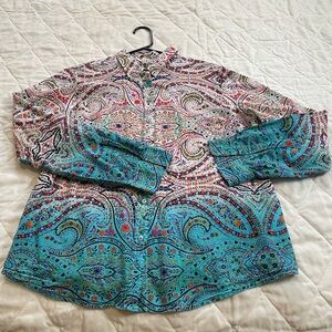 Size large Punt Roma multicolored blouse.